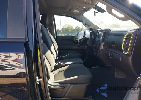 2019 Chevrolet Silverado 1500 Lt z USA, uszkodzony, nr VIN 3GCPWCED1KG309680